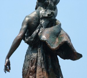 monument-to-woman-of-the-southern-confederacy-after-restoration